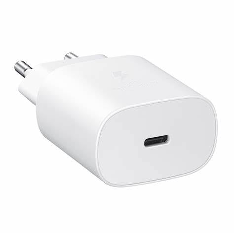 Type-C Fast Charger Travel Adapter